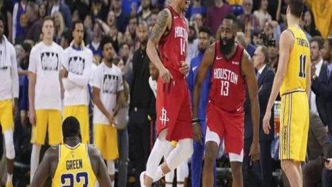 布鲁尔勇夺亚冬会男子短距离滑雪金牌，再获一金荣耀！